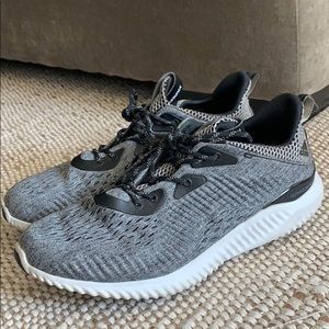 Adidas Alphabounce
